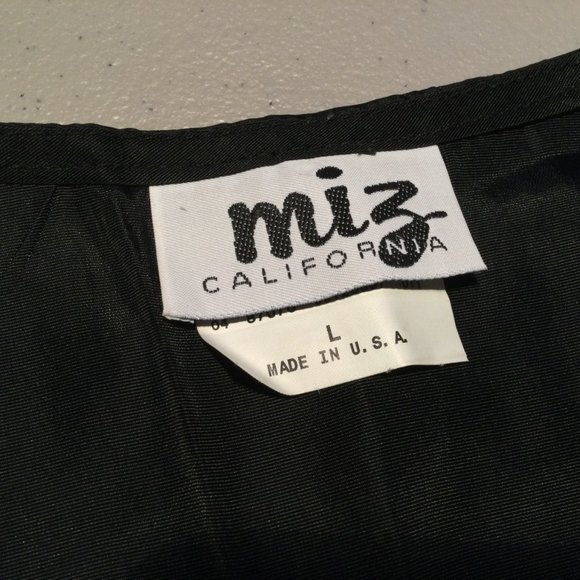 Miz California Ladies L Black Foil vest Button Down Geometric Patterns - Picture 3 of 9